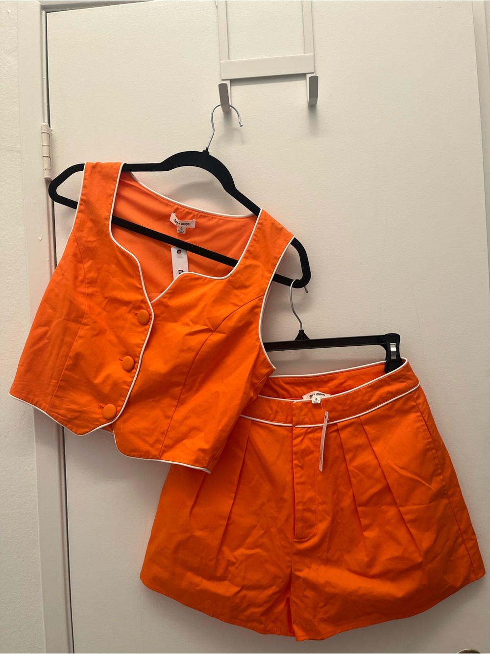 Cropped Orange Button Tank with White Piping and Matching Shorts Set - Picture 2 of 5